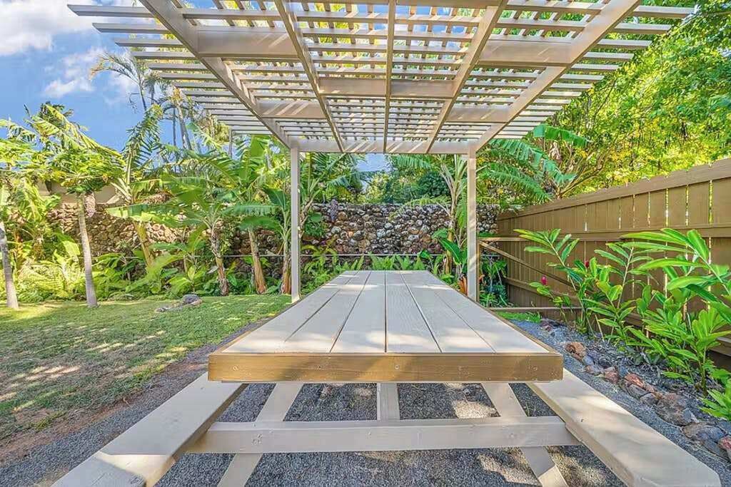 Photo of Patio Balcony in Maunaloa