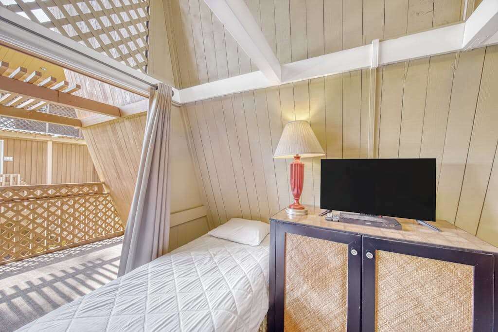 Photo of Bedroom in Kaunakakai