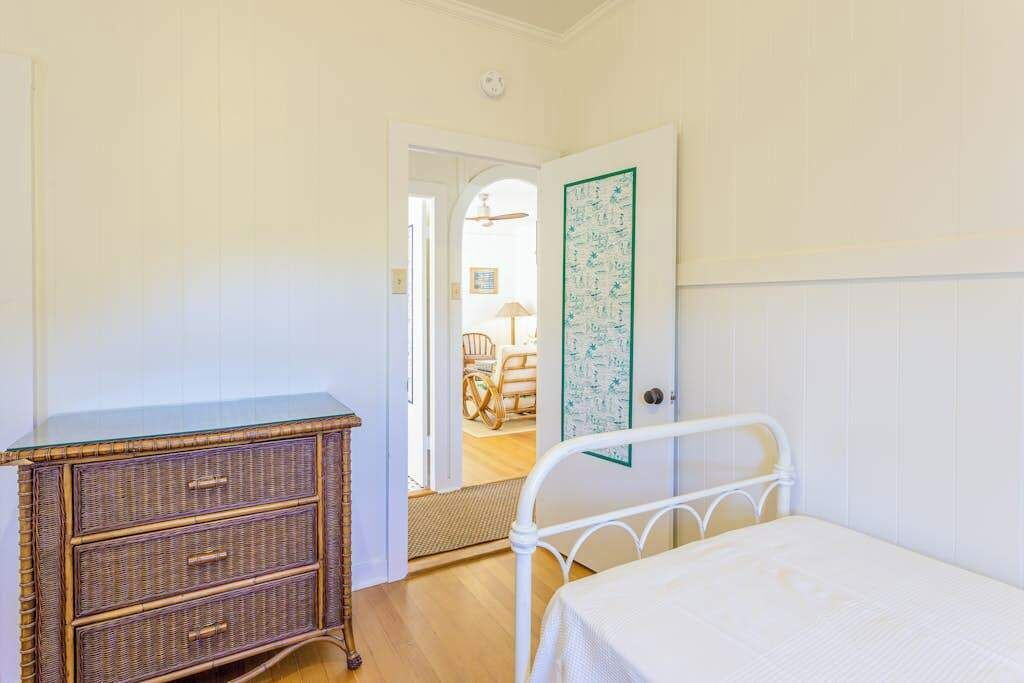 Photo of Bedroom in Diamond Head - Kapahulu - St. Louis