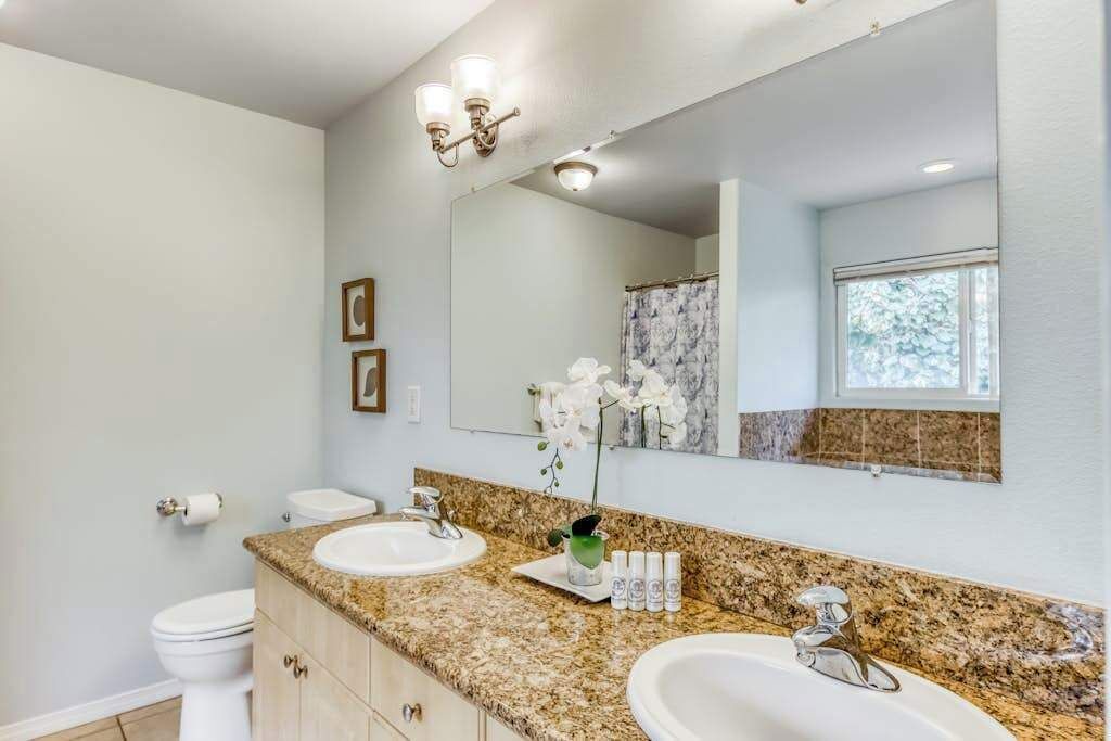 Photo of Bathroom in Waikoloa