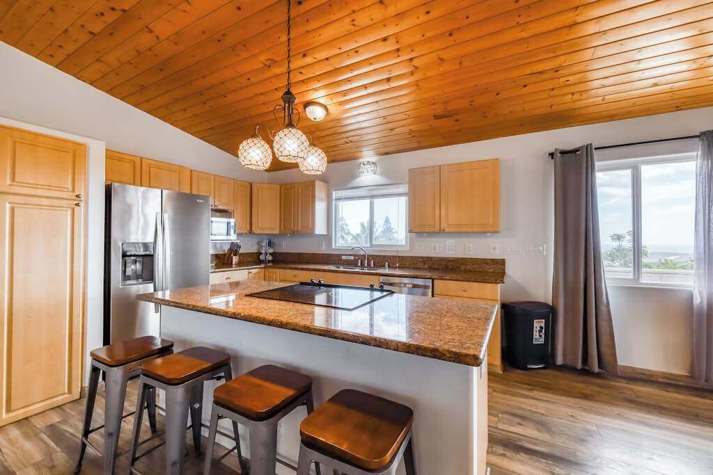 Photo of Kitchen in Waikoloa