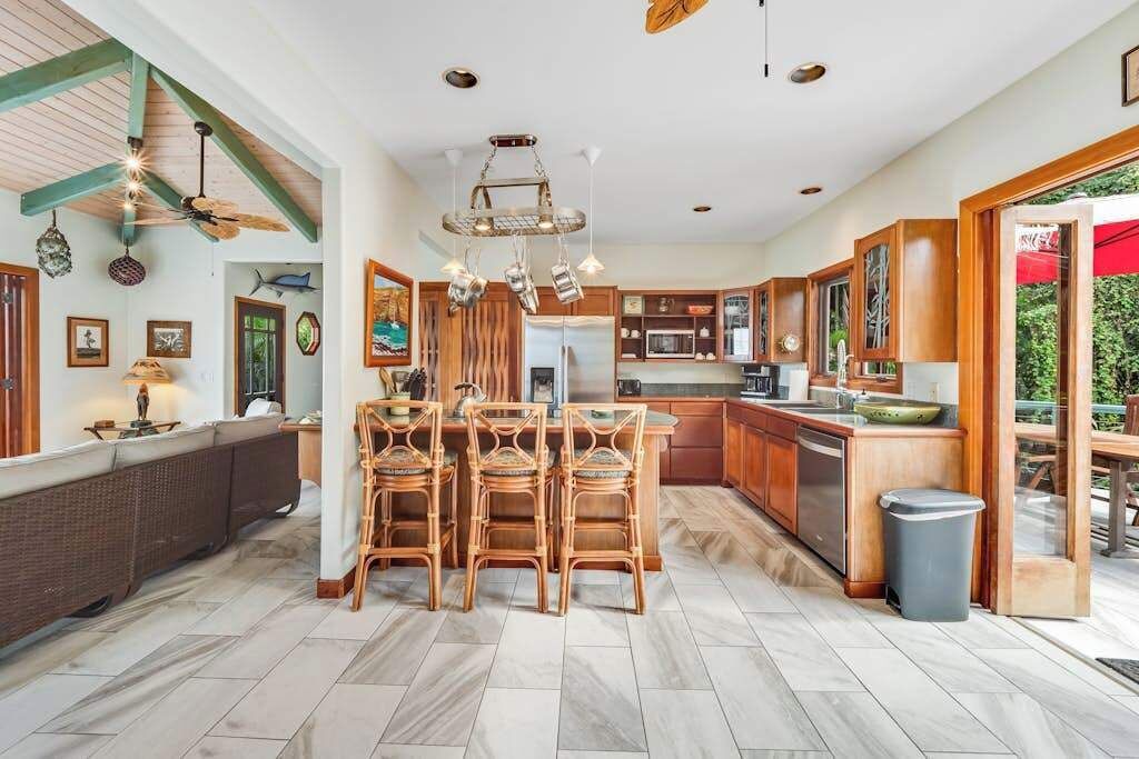 Photo of Kitchen in Honaunau-Napoopoo