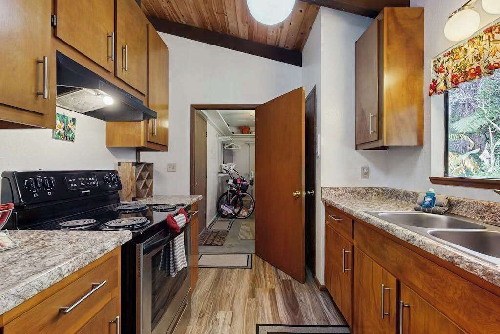 Photo of Kitchen in Volcano