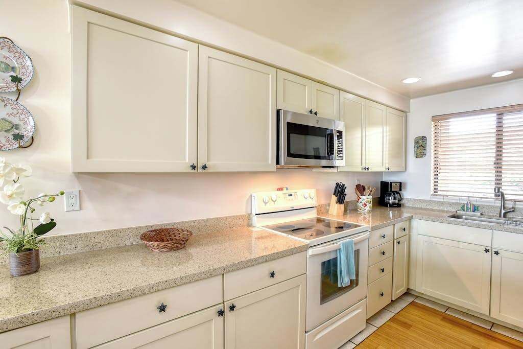 Photo of Kitchen in Maalaea