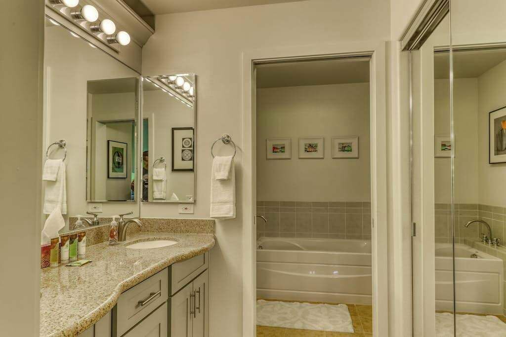 Photo of Bathroom in Ko Olina