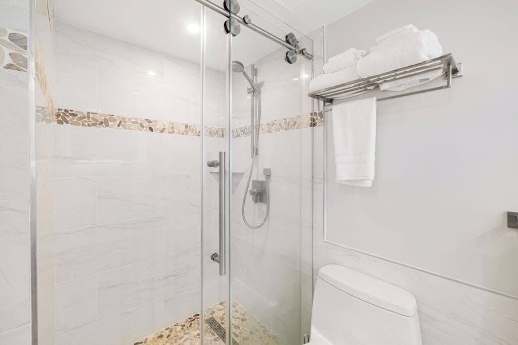 Photo of Bathroom in Waikiki