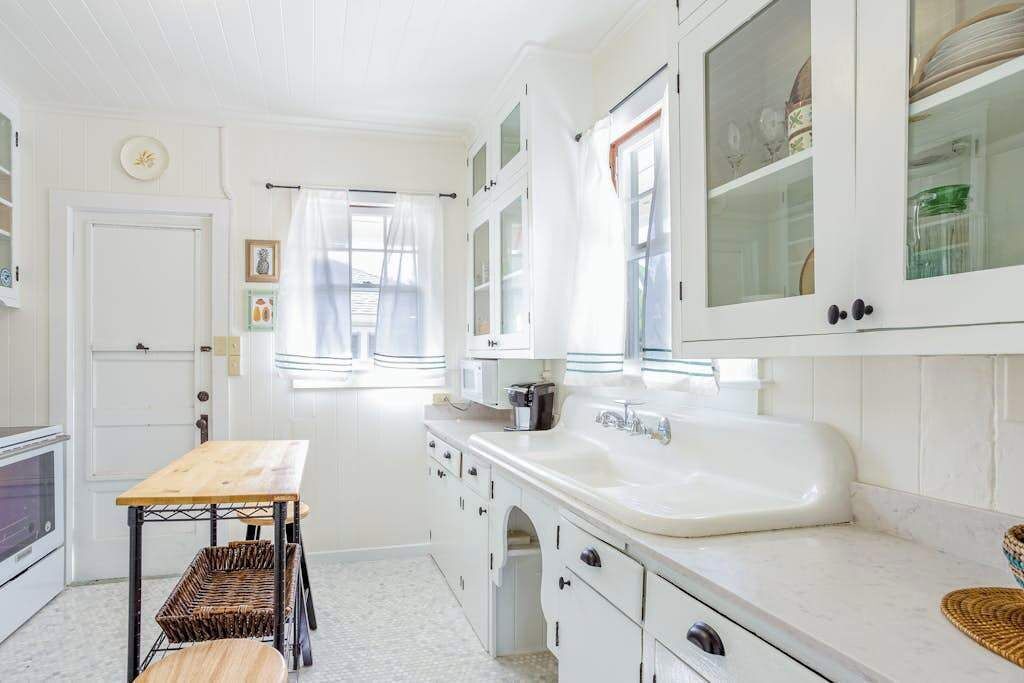Photo of Kitchen in Diamond Head - Kapahulu - St. Louis