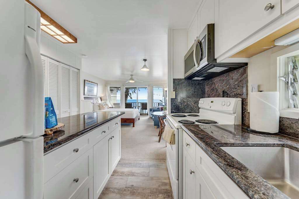 Photo of Kitchen in Wailua House Lots