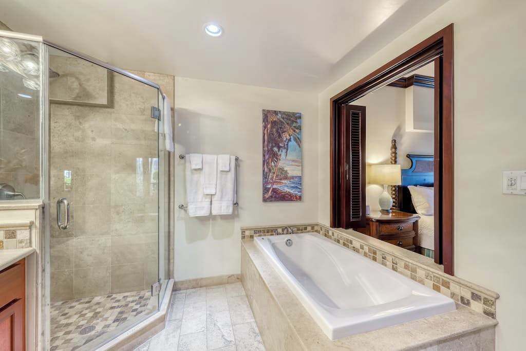 Photo of Bathroom in Wailua