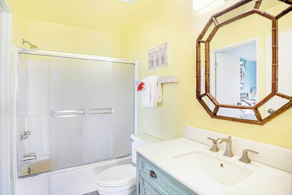 Photo of Bathroom in Princeville