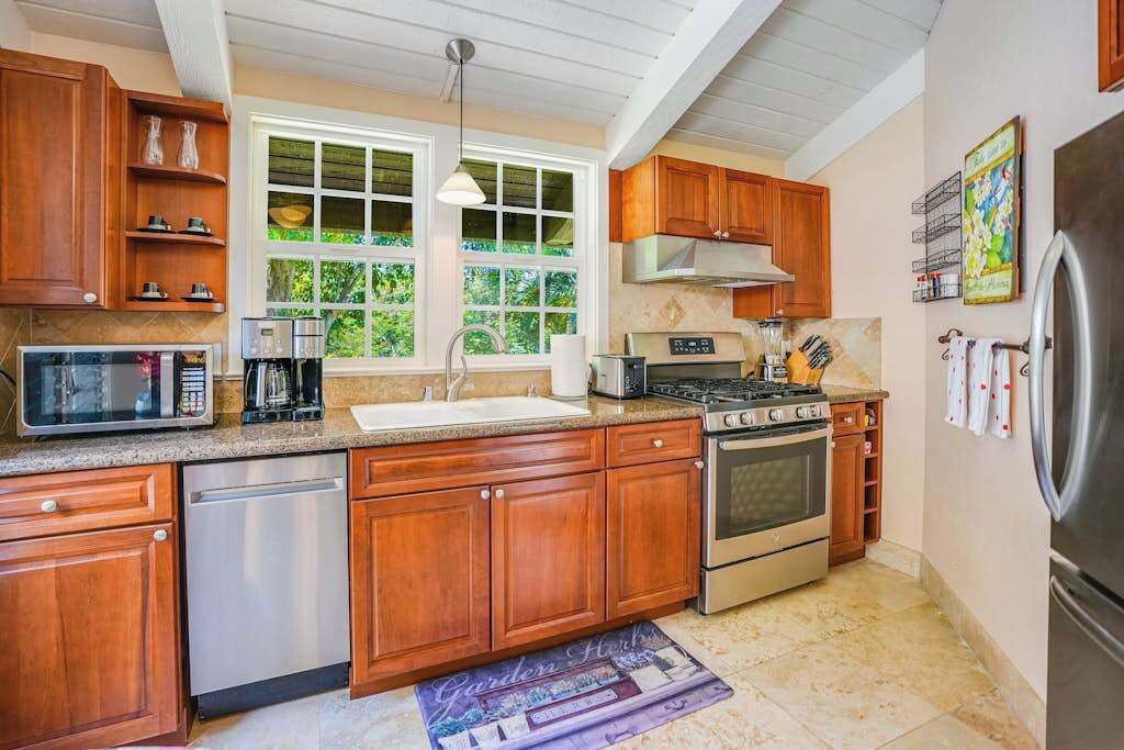 Photo of Kitchen in Princeville