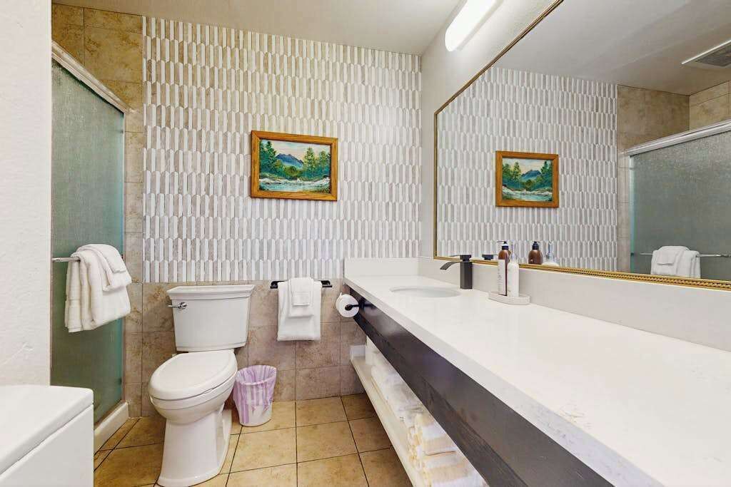 Photo of Bathroom in Nawiliwili