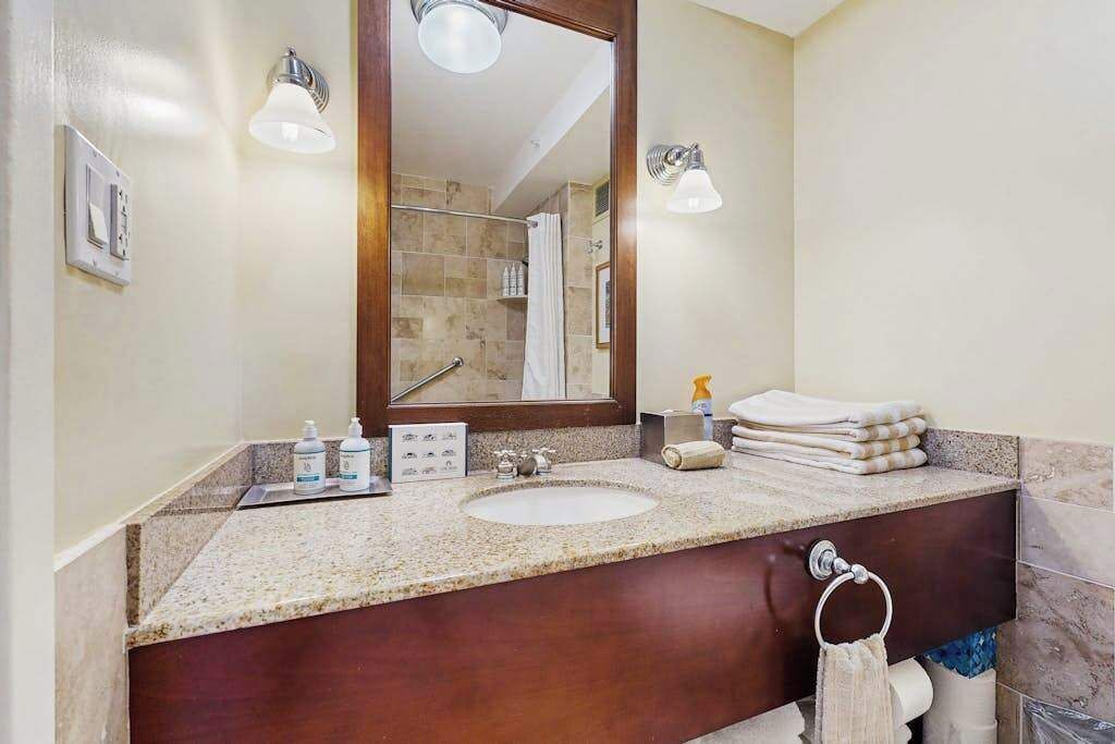 Photo of Bathroom in Hanamaulu