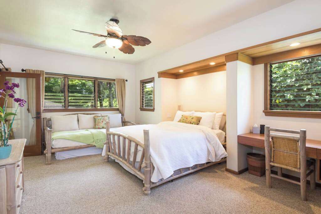 Photo of Bedroom in Kilauea