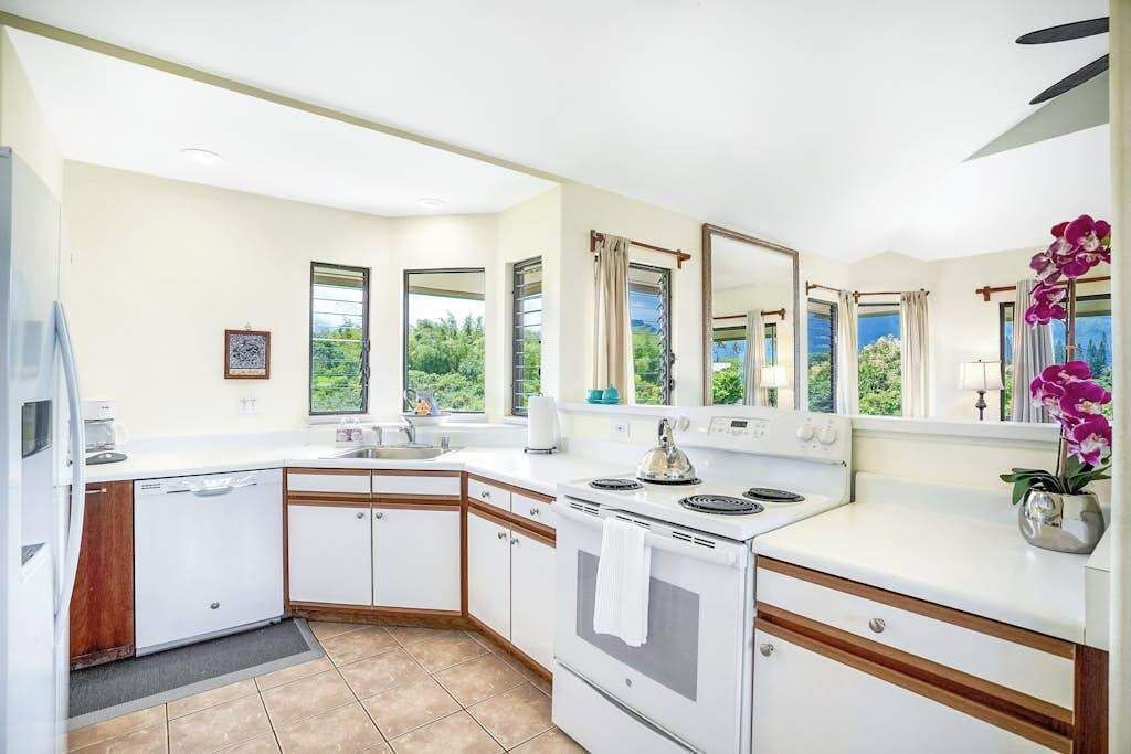 Photo of Kitchen in Princeville
