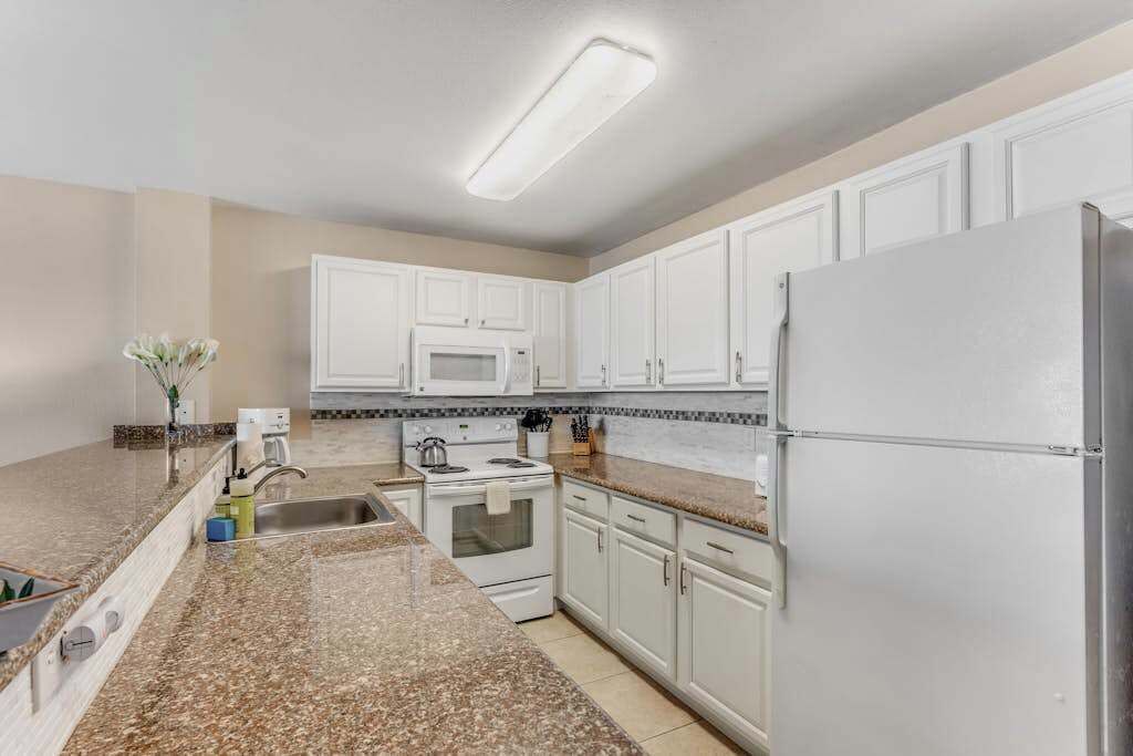 Photo of Kitchen in Wailua House Lots