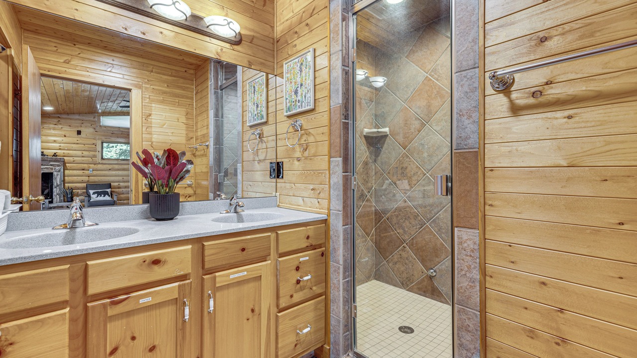 Photo of Bathroom in Cascade-Chipita Park