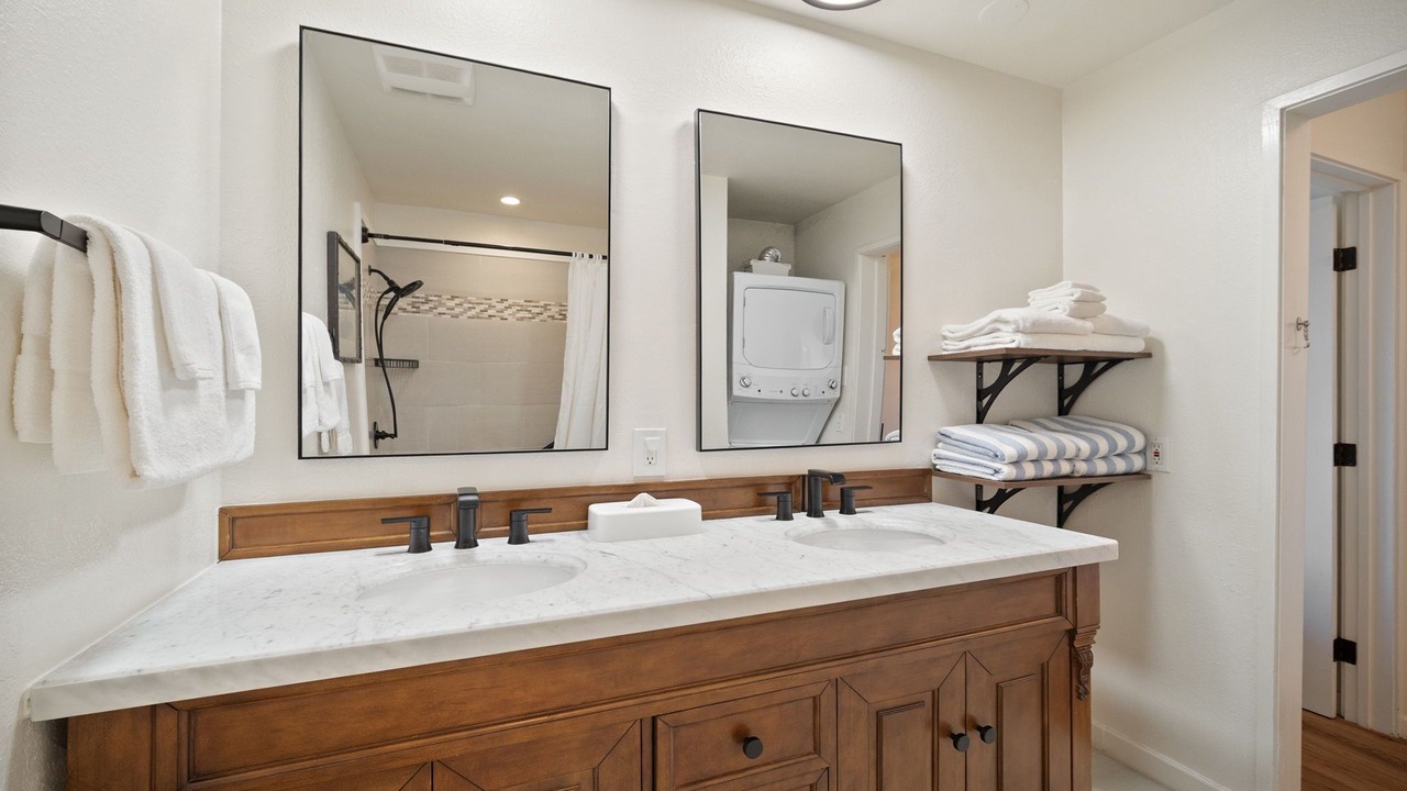 Photo of Bathroom in Nawiliwili