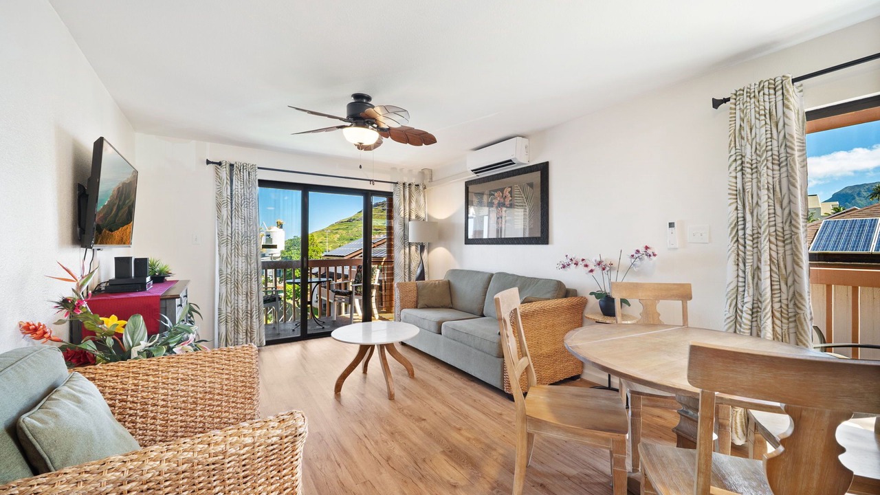Photo of Livingroom in Nawiliwili