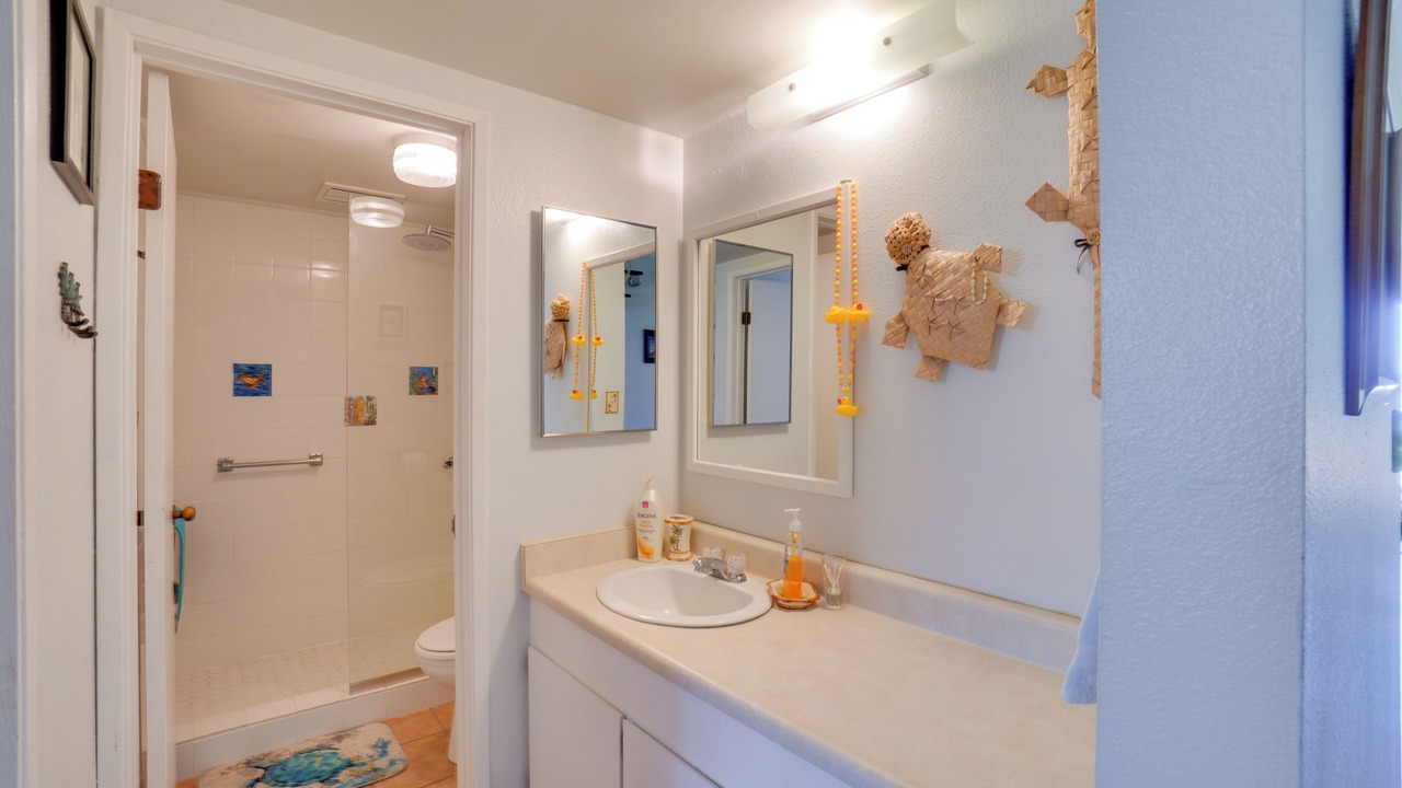 Photo of Bathroom in Kaunakakai
