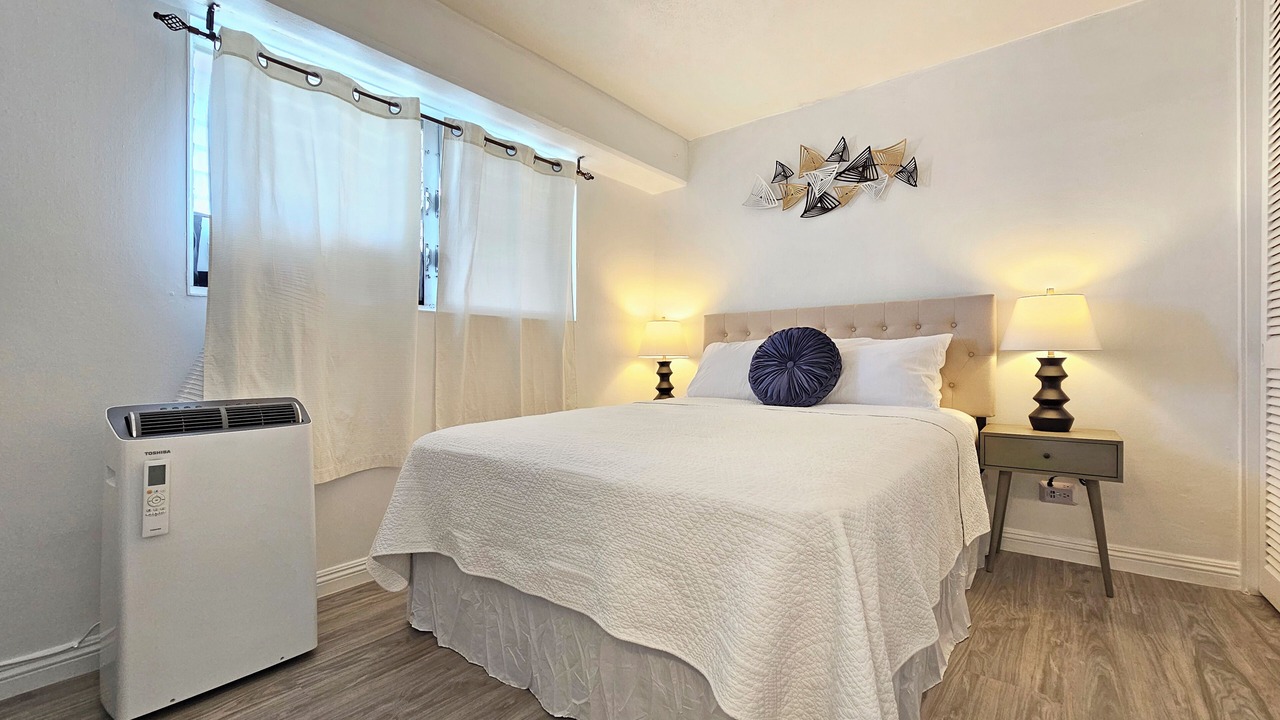 Photo of Bedroom in McCully - Moiliili
