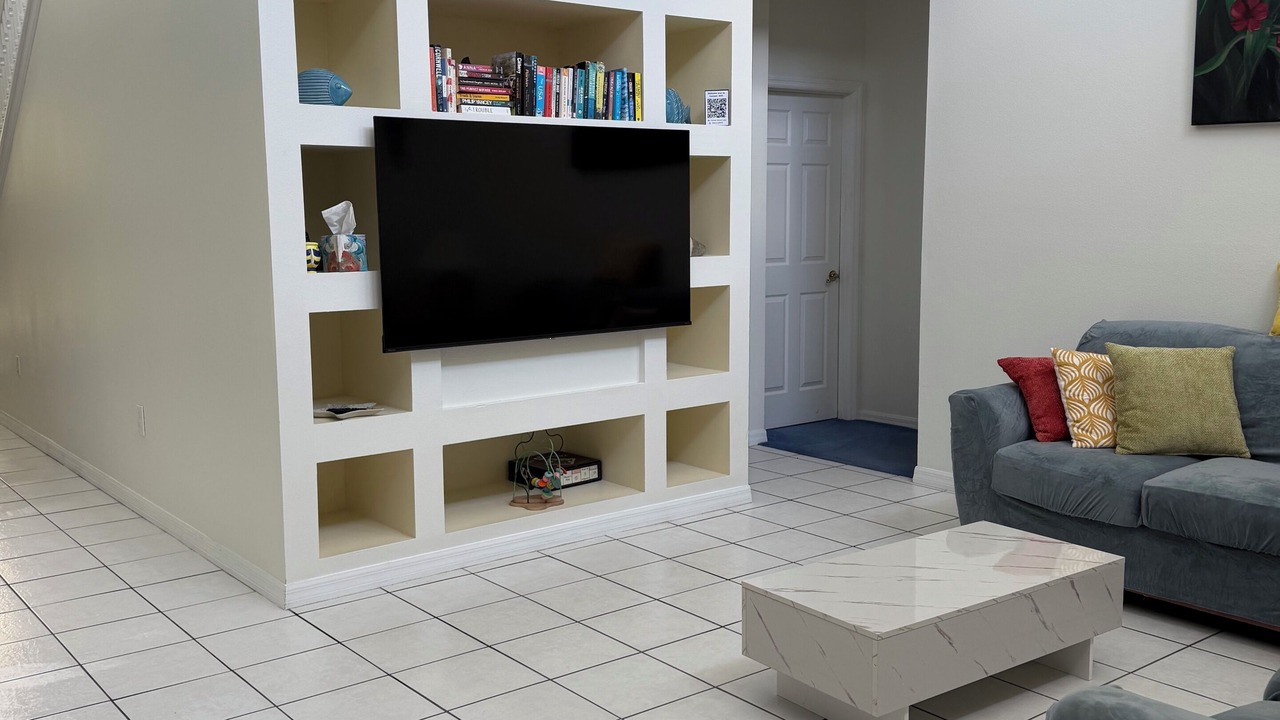Photo of Livingroom in Sunset Lakes