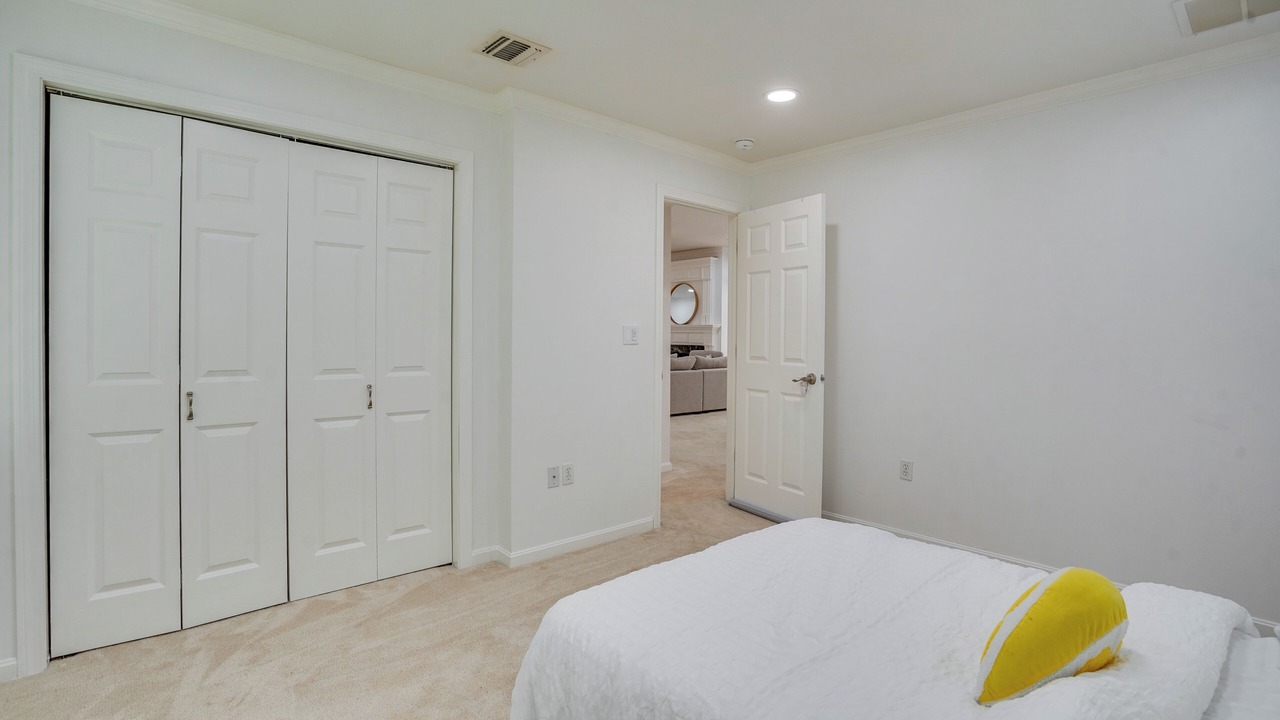 Photo of Bedroom in Shirley
