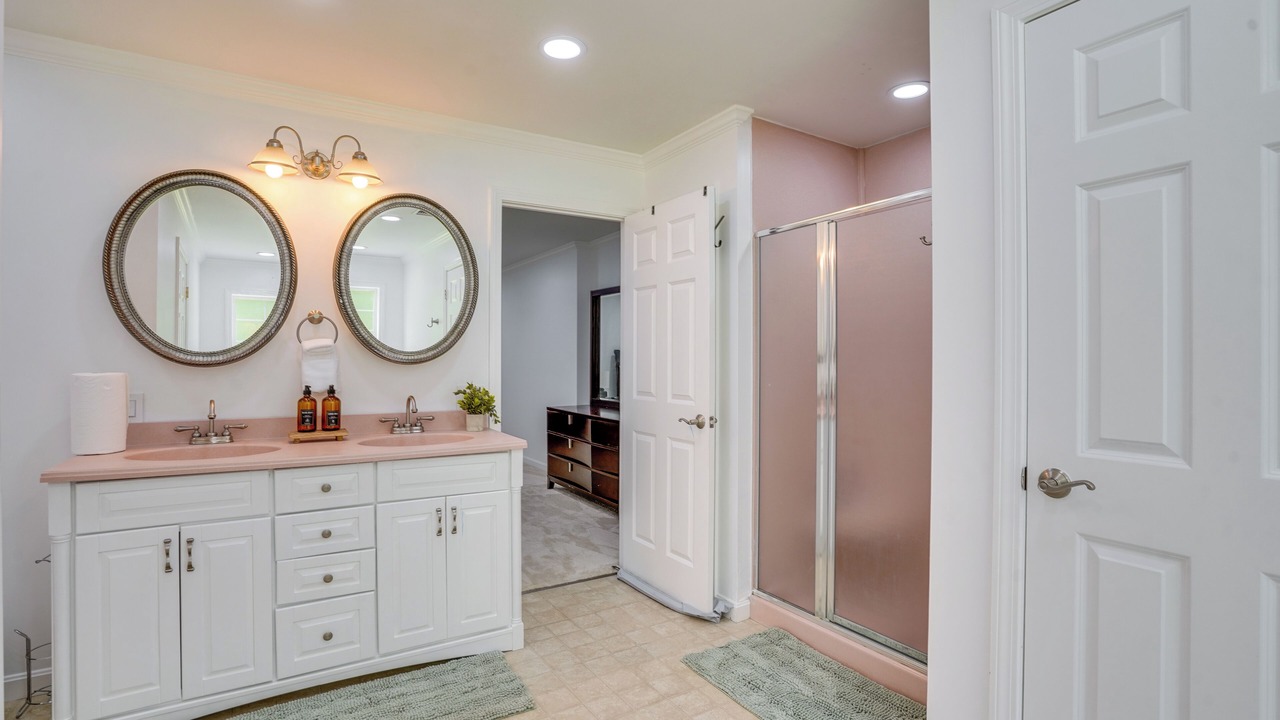 Photo of Bathroom in Shirley