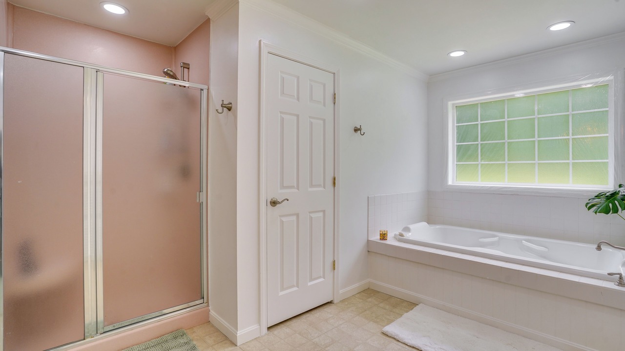 Photo of Bathroom in Shirley
