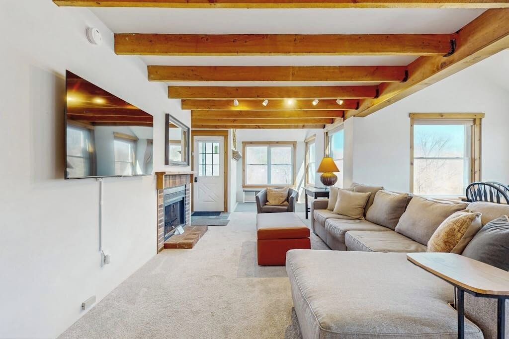 Photo of Livingroom in Proctorsville