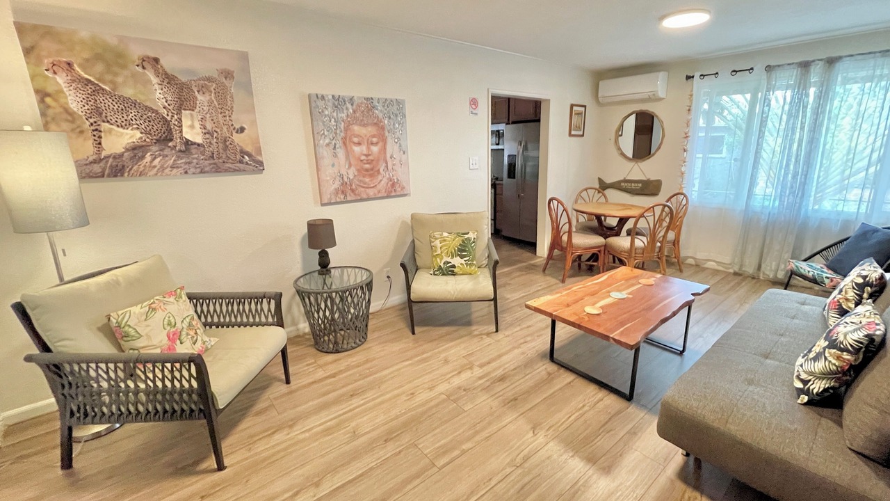 Photo of Livingroom in Ewa