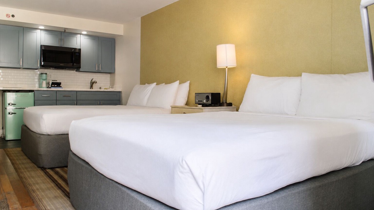 Photo of Bedroom in Waikiki