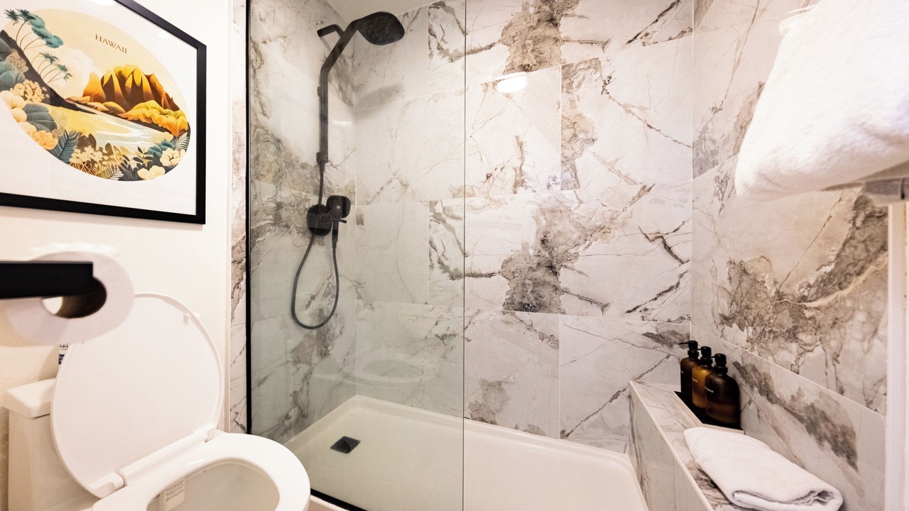 Photo of Bathroom in Francolin Place