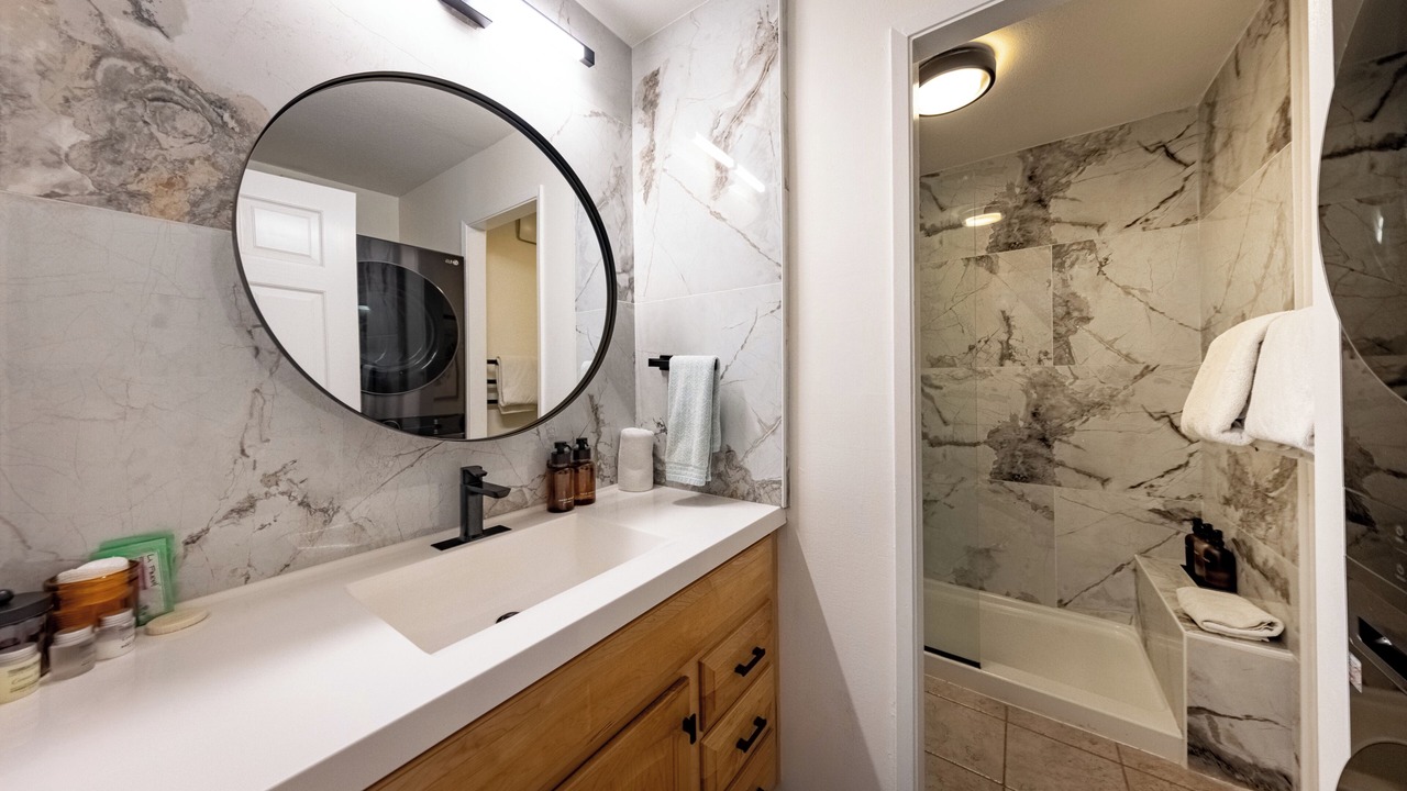 Photo of Bathroom in Francolin Place