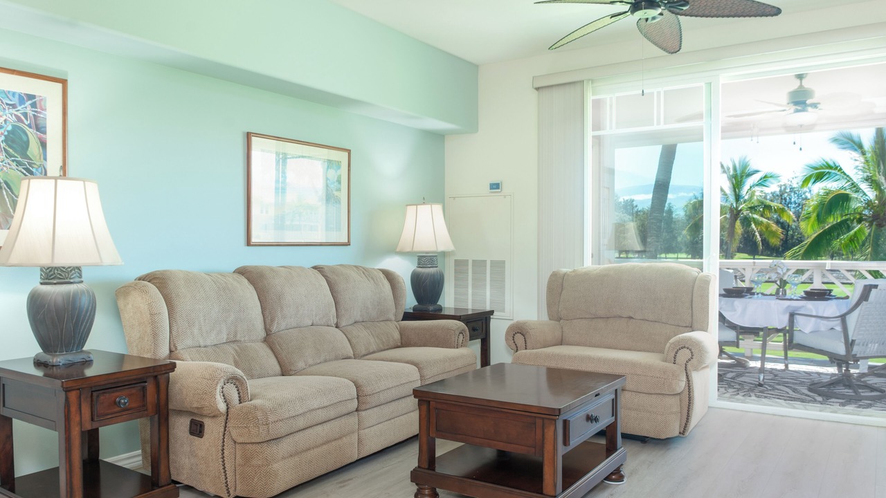 Photo of Livingroom in Waikoloa