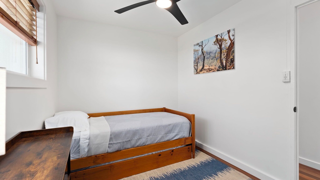 Photo of Bedroom in Mokuleia