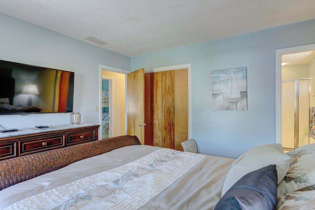 Photo of Bedroom in Sandpiper Pines