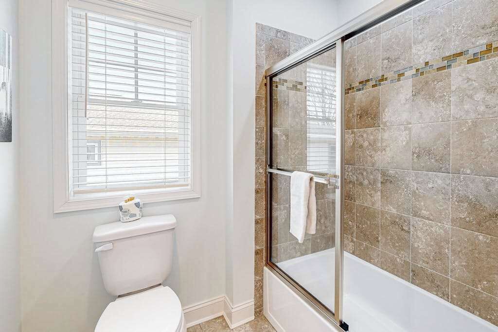 Photo of Bathroom in Country Club Estates