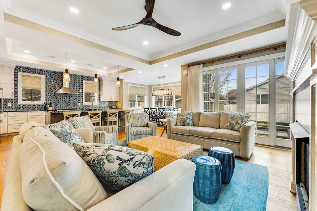 Photo of Livingroom in Country Club Estates