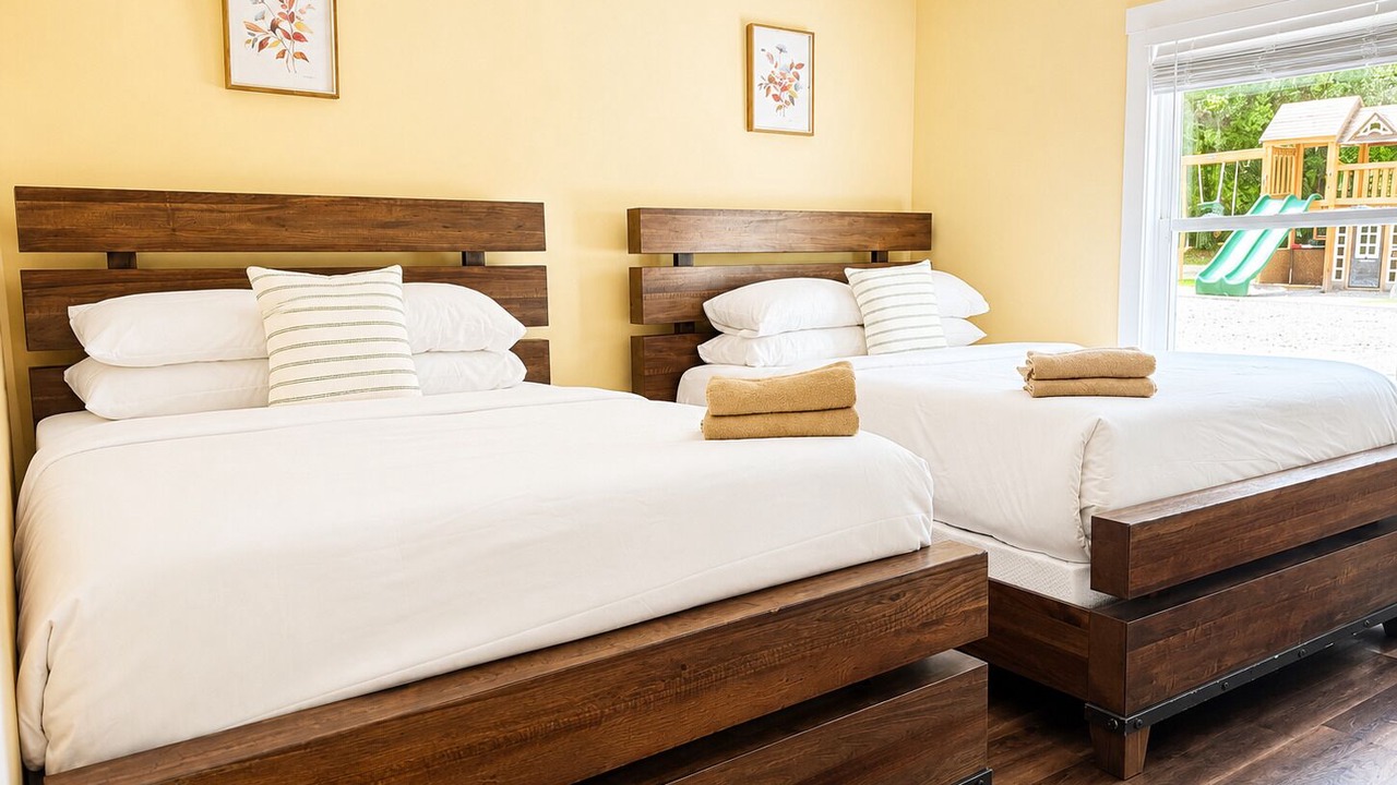 Photo of Bedroom in Lake Harmony Estates