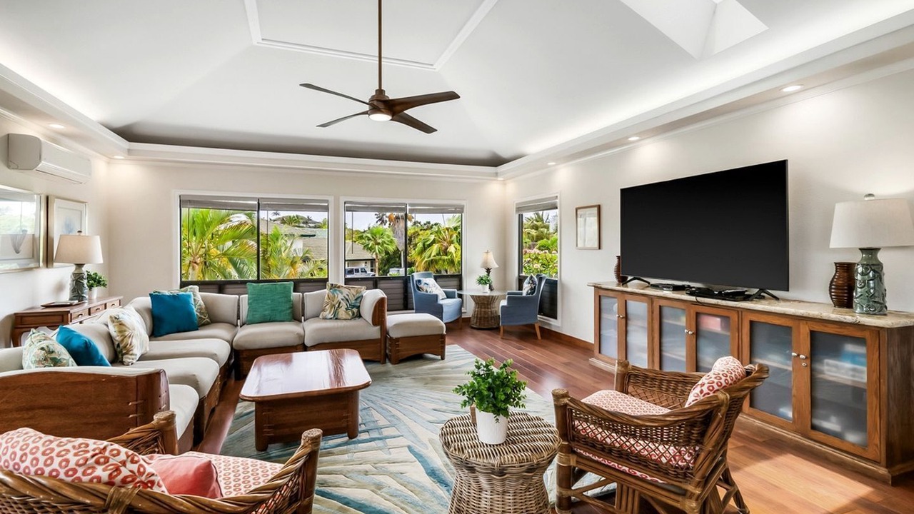Photo of Livingroom in Bayview