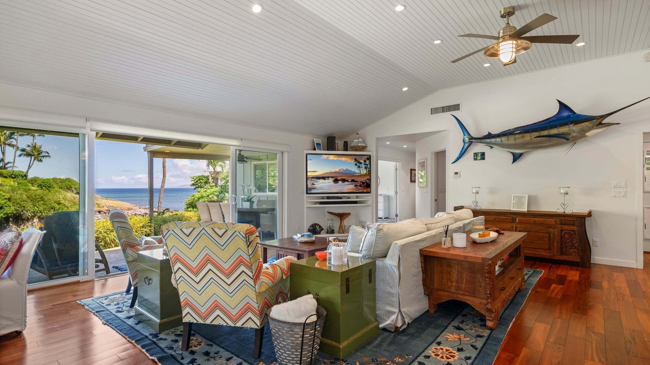 Photo of Livingroom in Kahana