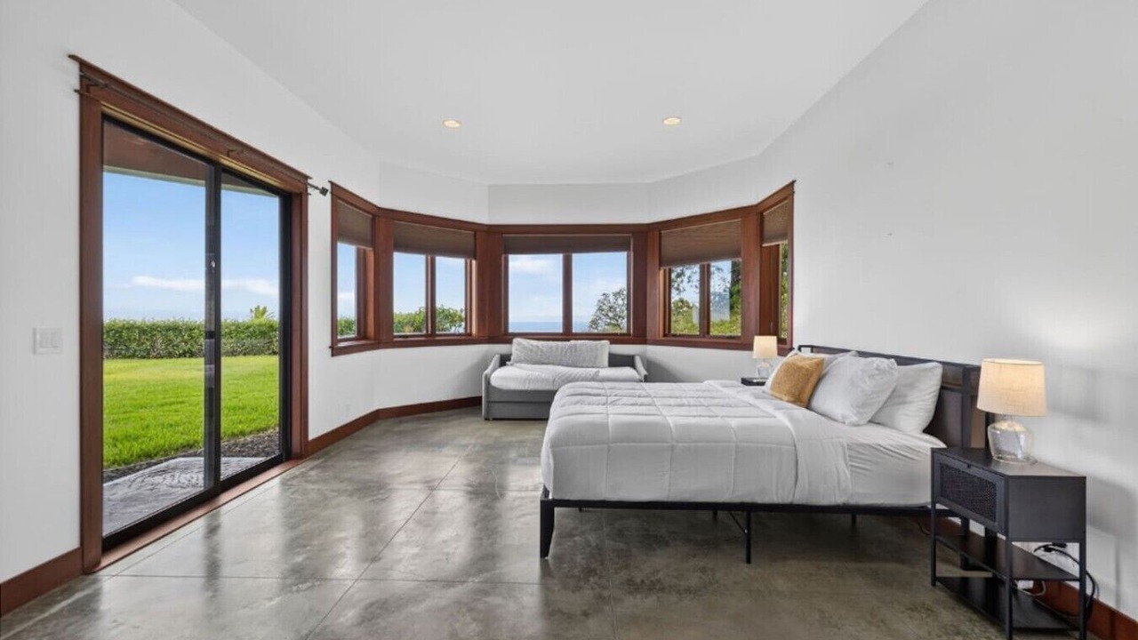 Photo of Bedroom in Historic Kailua Village