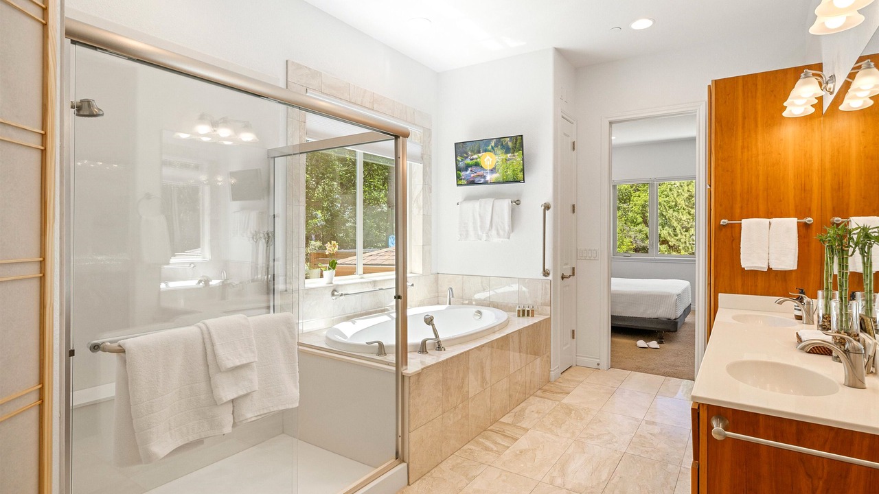 Photo of Bathroom in Newlands