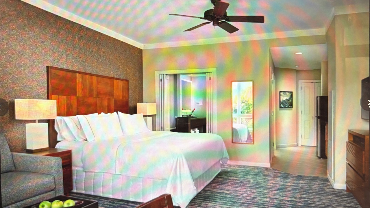 Photo of Bedroom in Historic Lahaina Front Street