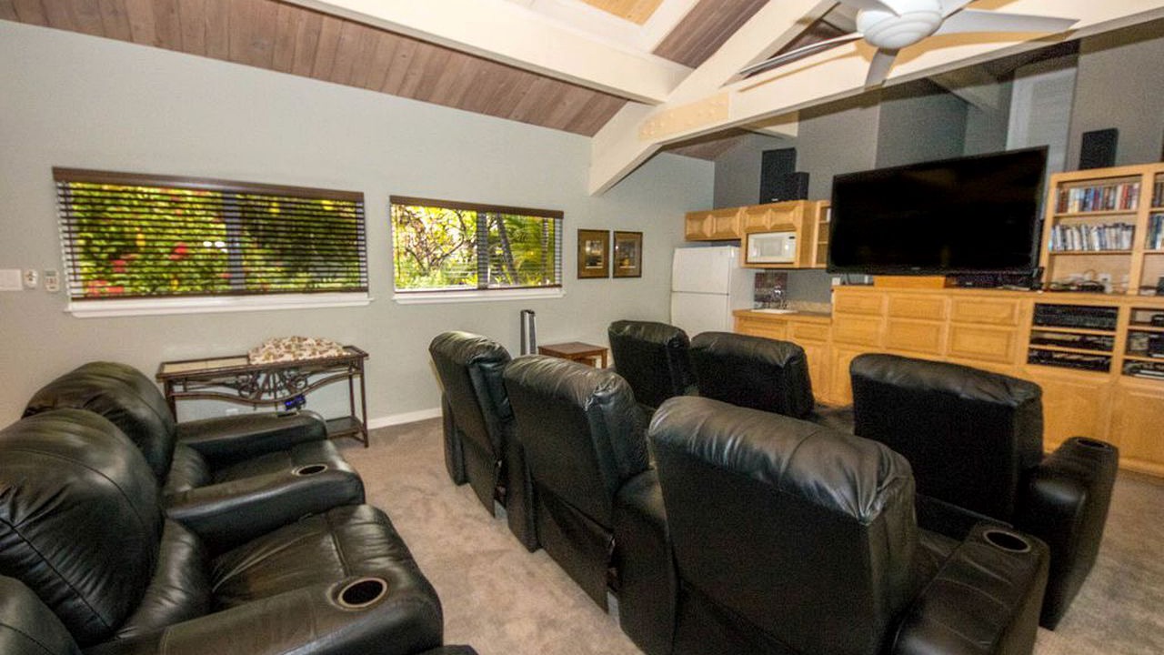 Photo of Livingroom in Kailua-Kona