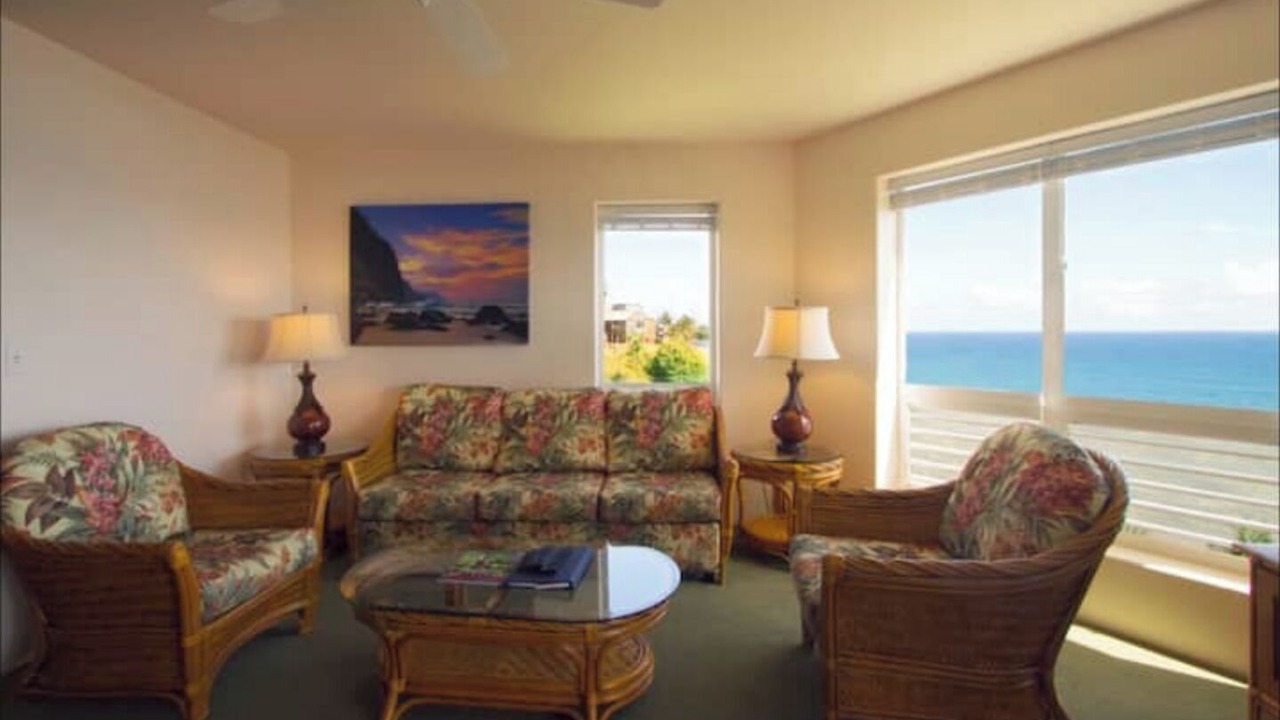 Photo of Livingroom in Princeville