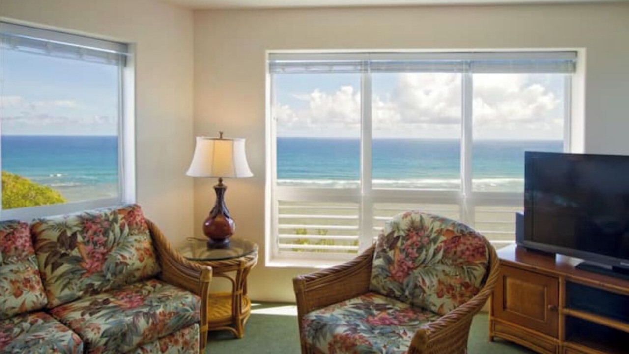 Photo of Livingroom in Princeville