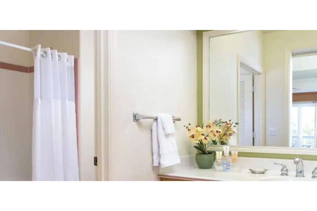 Photo of Bathroom in Princeville