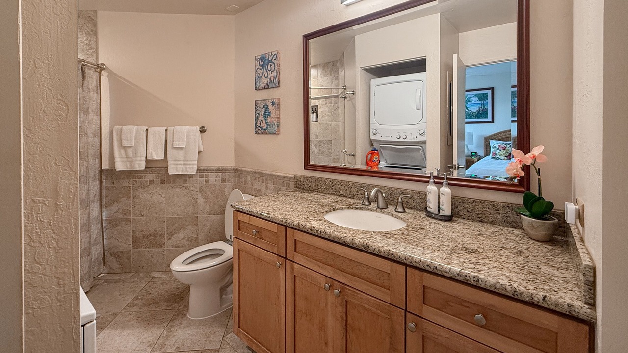 Photo of Bathroom in Princeville